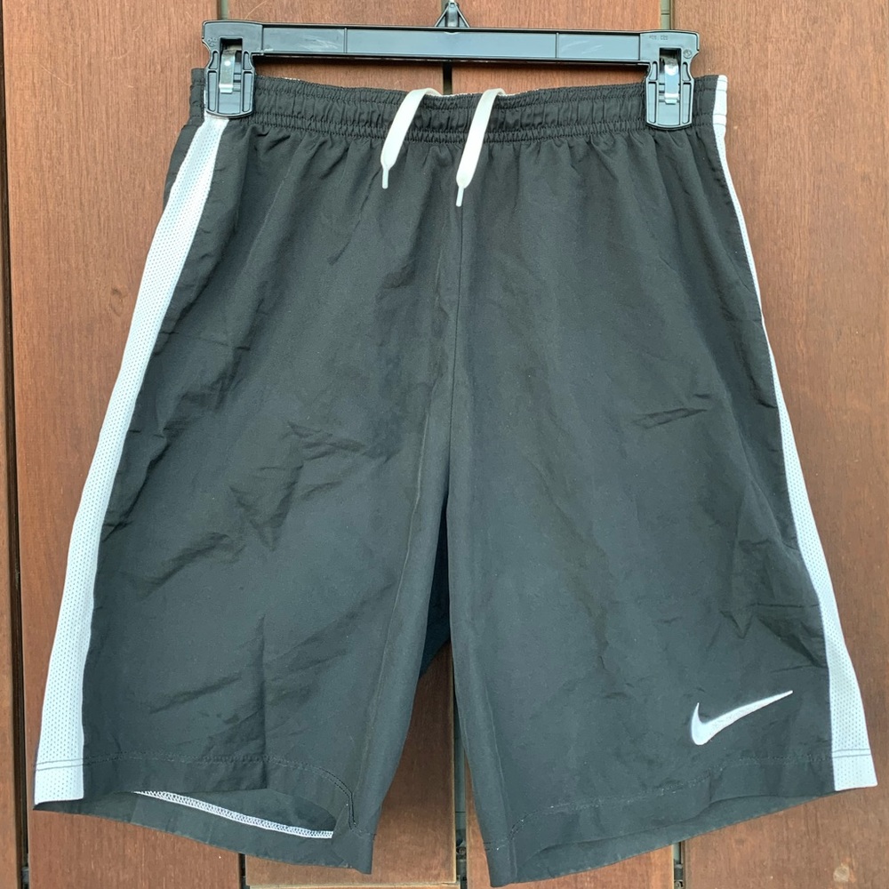 Black Nike Dri-Fit Shorts No Pockets Size Medium